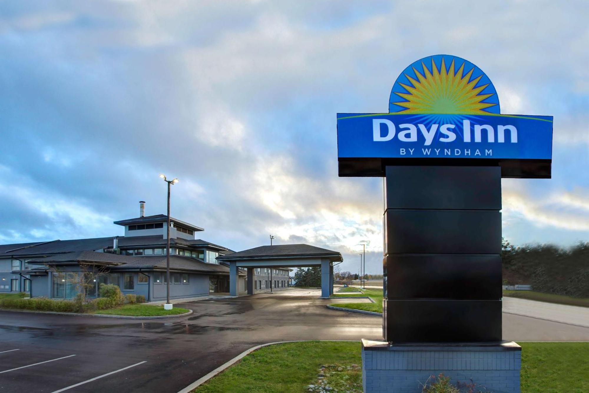 Days Inn By Wyndham Barrie Eksteriør billede